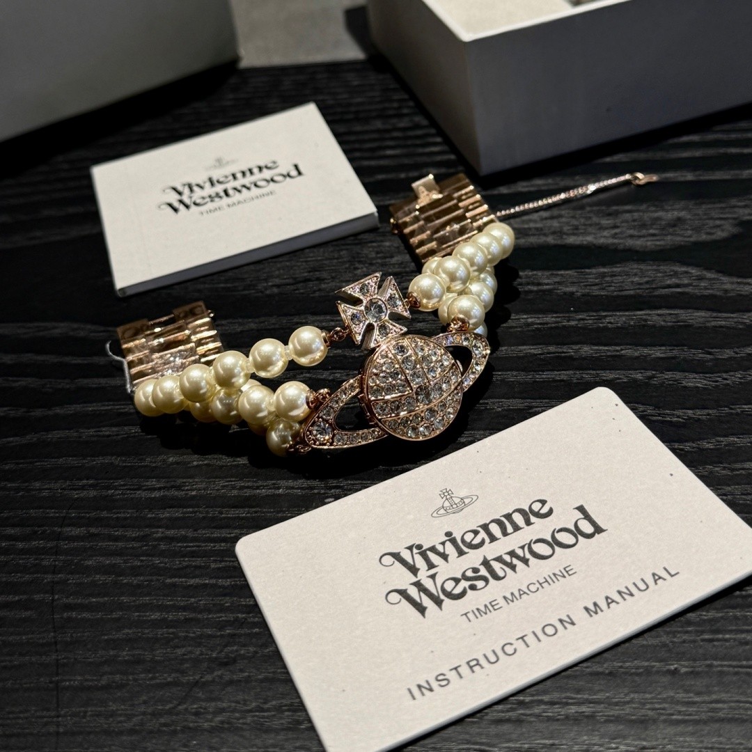 Vivienne Vintage Rose gold pearl bracelet Flip Women’s Quartz Watch Original Box