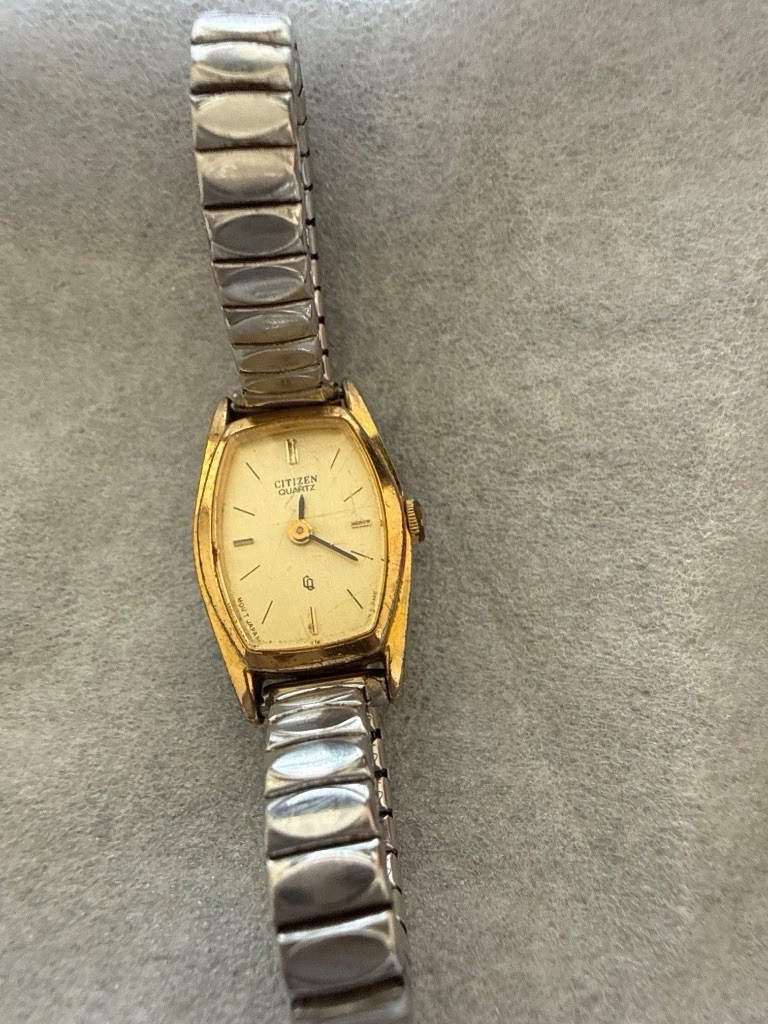 Vintage Citizen Women’s Gold Tone Watch 3220-940369 Speidel Expansion Band
