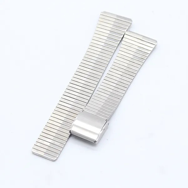 Excellent condition Seiko original strap, silver color, 18mm, men’s watch, i
