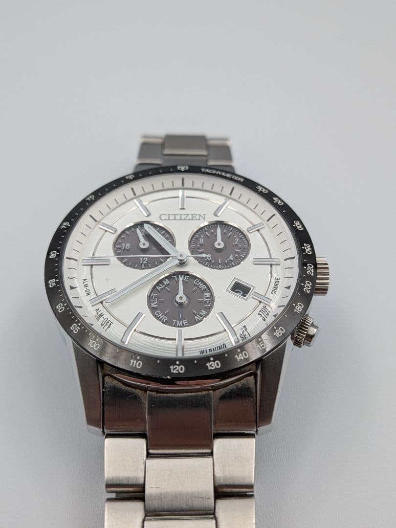 Citizen Eco-Drive Solar Chronograph Panda White Black 39mm Used