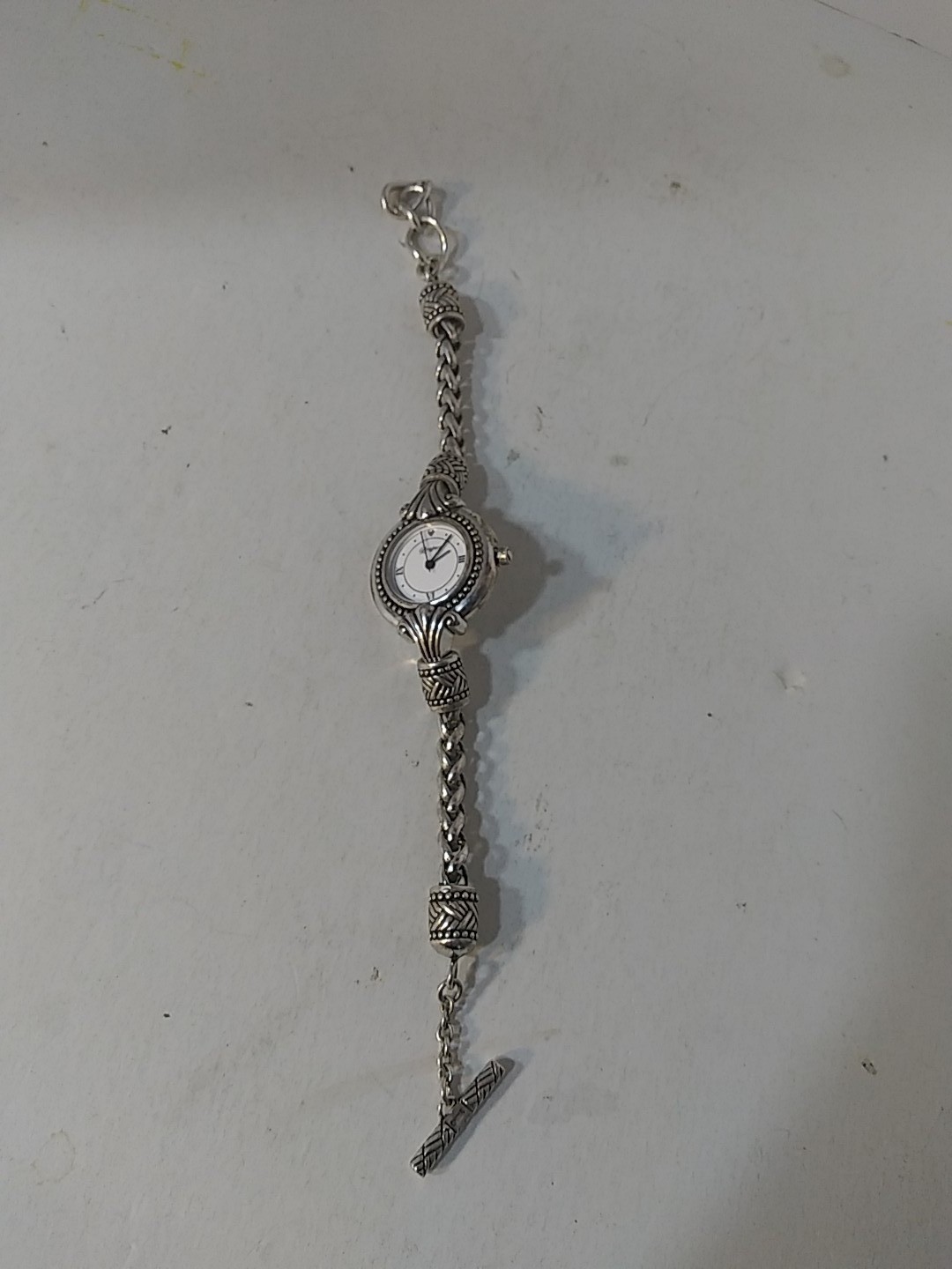 VTG Brighton Calgary Watch Silver Braided Chain Round Face Toggle Needs Battery
