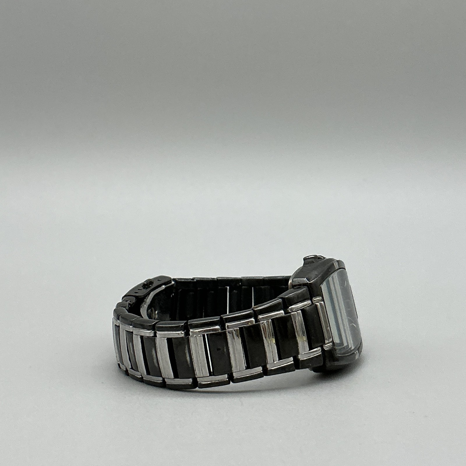 Pulsar VJ22-X030 Womens Watch 23mm Black Dial Date Black Bracelet New Battery 6″