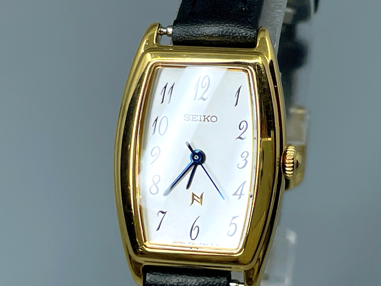 Vintage 1994 [N .MINT] SEIKO Noie 1F21-5C10 Gold 22mm Qz Ladies Watch -US Stock