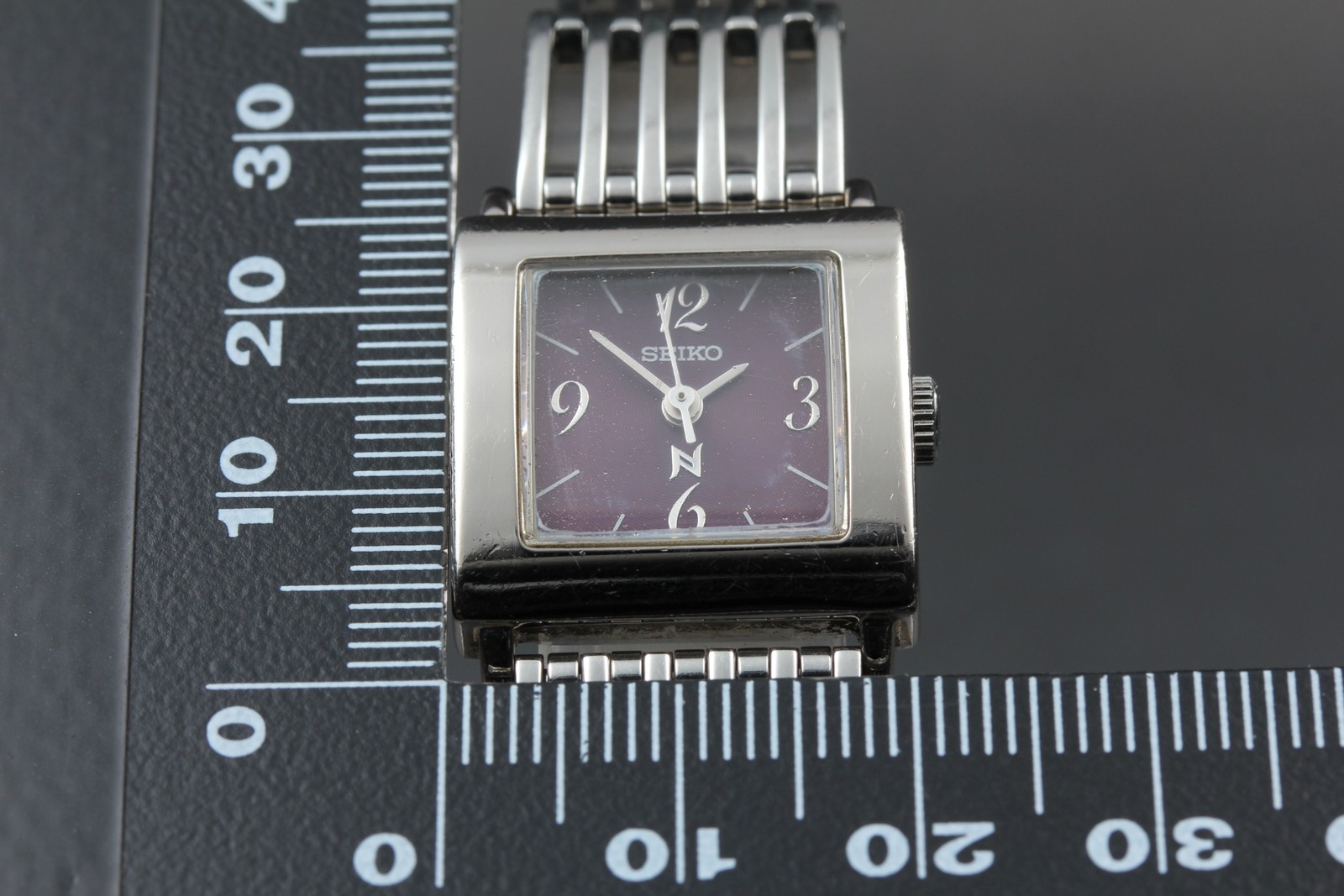 Vtg 1998 N MINT Seiko 4N21-5430 Quartz PDP Black Square Womens Watch JAPAN