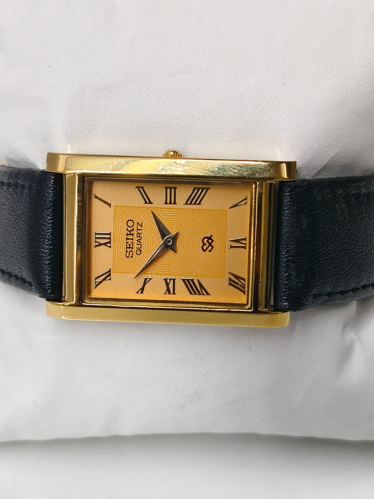 Vintage Refurbished Seiko Slim Tank Yellow Quartz Japan Men s Wrist Watch