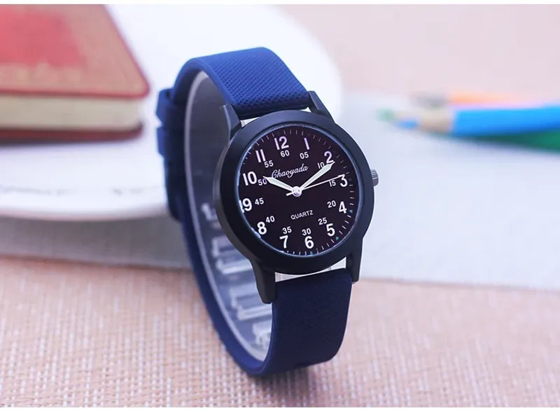 Children Boys Girls 60 Minute Scale Quartz Wristwatches Junior High