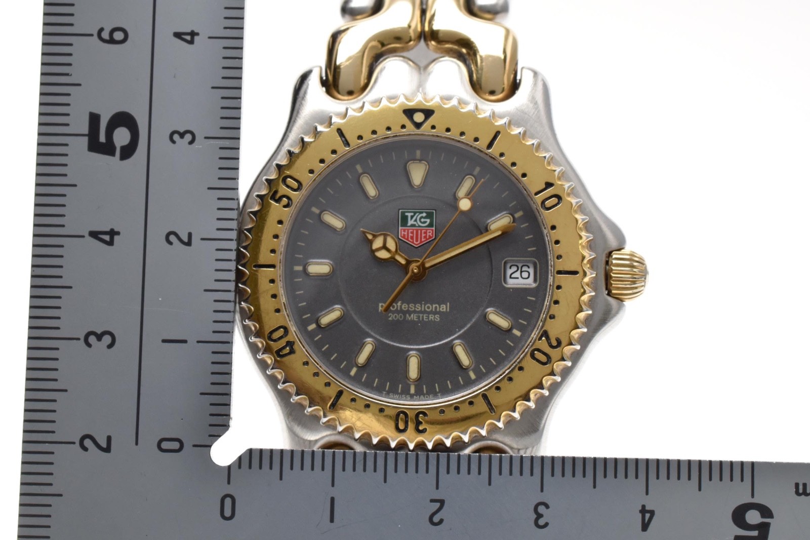 [NEAR MINT] TAG Heuer SEL WG1120-K0 Pro 200m Gray Dial Gold Silver Men’s Watch