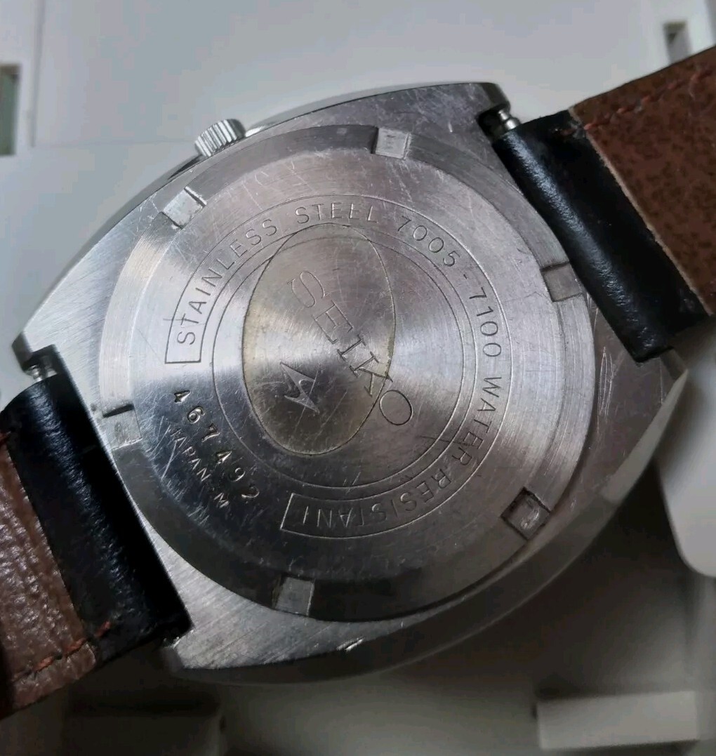 SEIKO Ufo 7005- 8150 vintage 70s