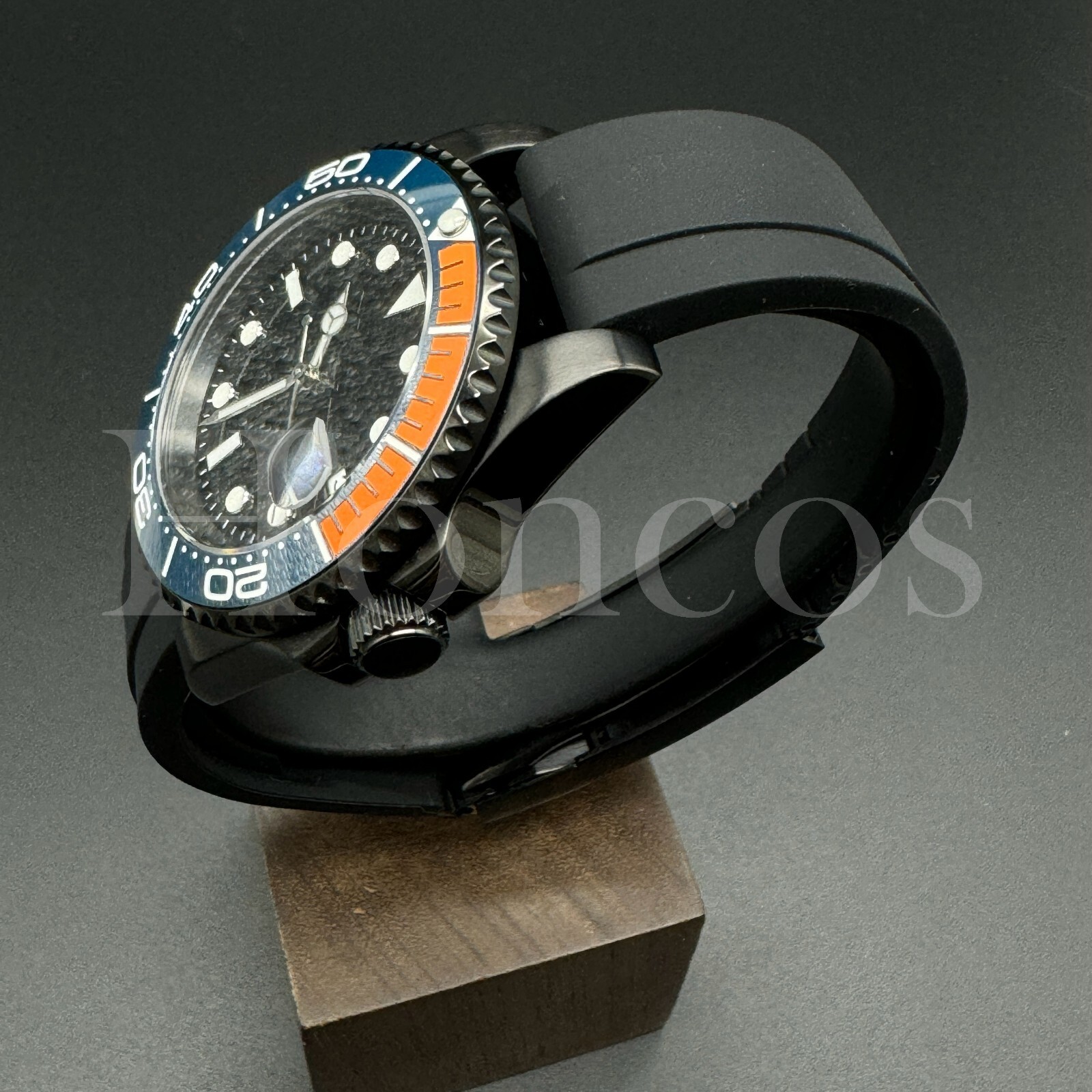 Custom Made MODS Style Watch NH35 Auto Movement BL/OG/WT Bezel Black Rubber