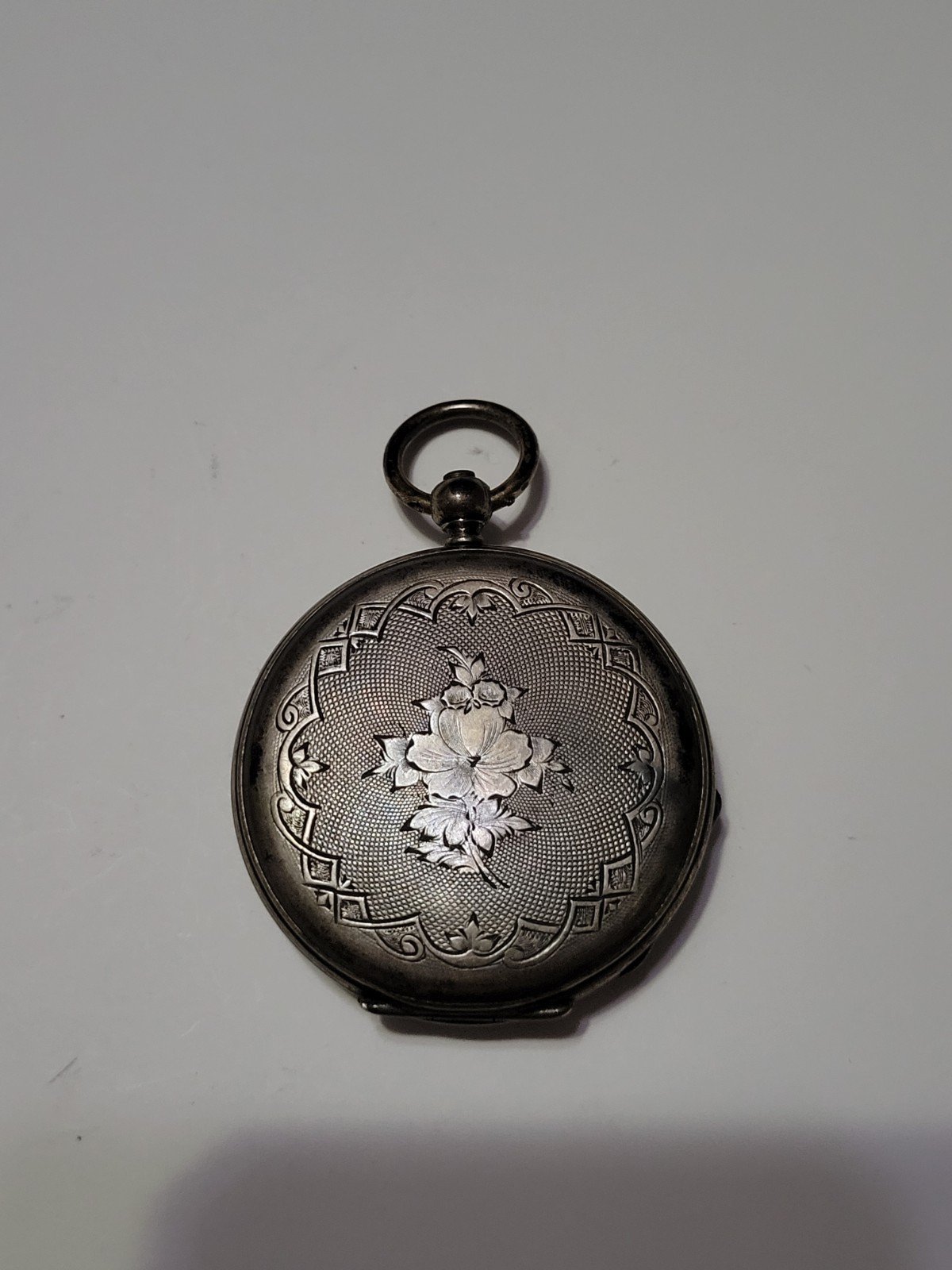 ​Antique Swiss Silver Key Wind Pocket Watch Cylindre 10 Rubis Floral Motif