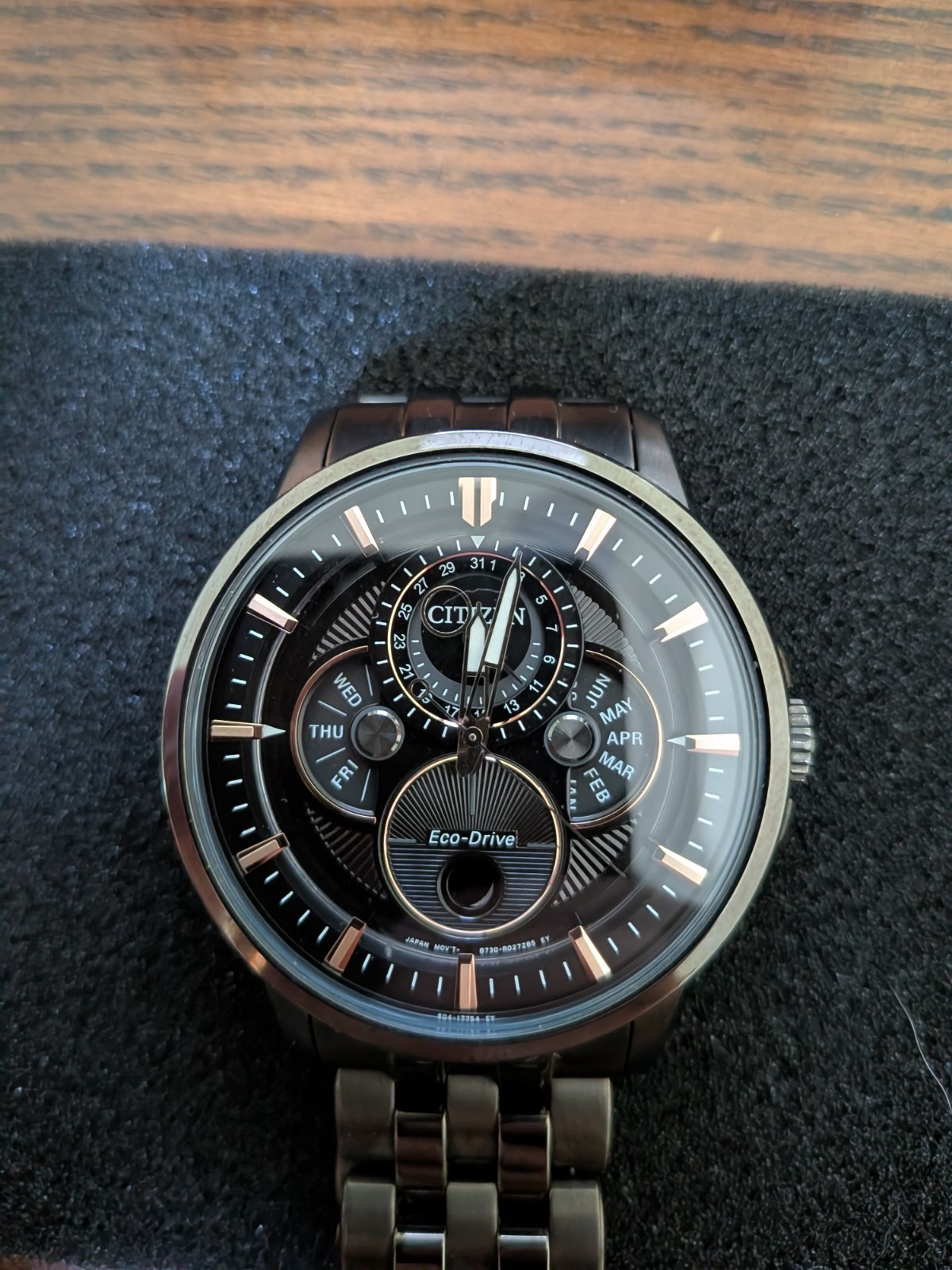 Citizen Men’s Watch BU0057-54E Eco Drive Calendrier Moon Phase Black Gray 44mm