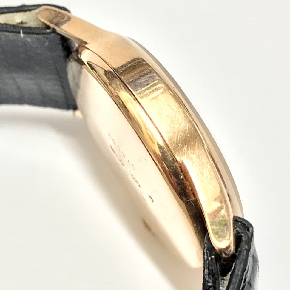 Pobeda CZZ gold 14K 585 mechanical 15 jewels small seconds 28 mm Vintage