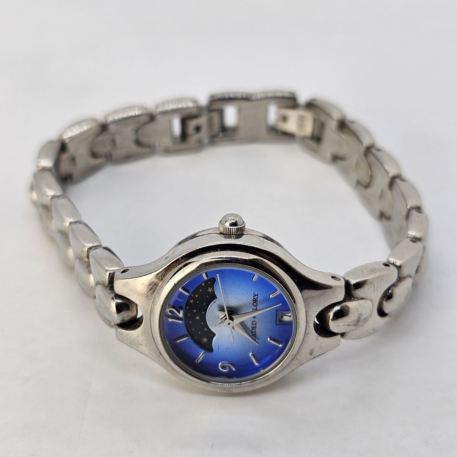 Faded Glory Women’s Watch 23MM Gray Blue Dial Moon Phase 7″ New Battery