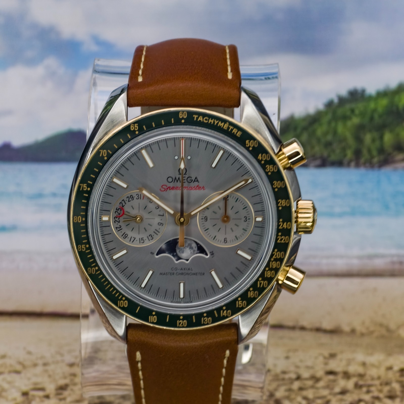 Omega Speedmaster Moonphase, Green/Gold Bezel, 44.25mm, 304.23.44.52.06.001