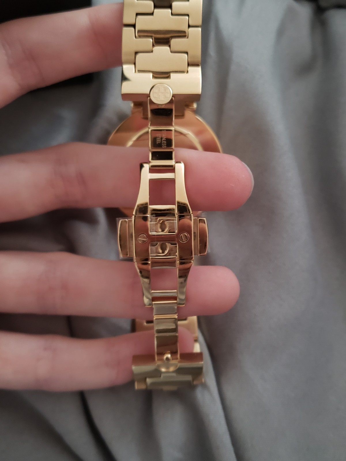 Tory Burch Gold watch Reva style TBW4025 unisex with Tag free shipping