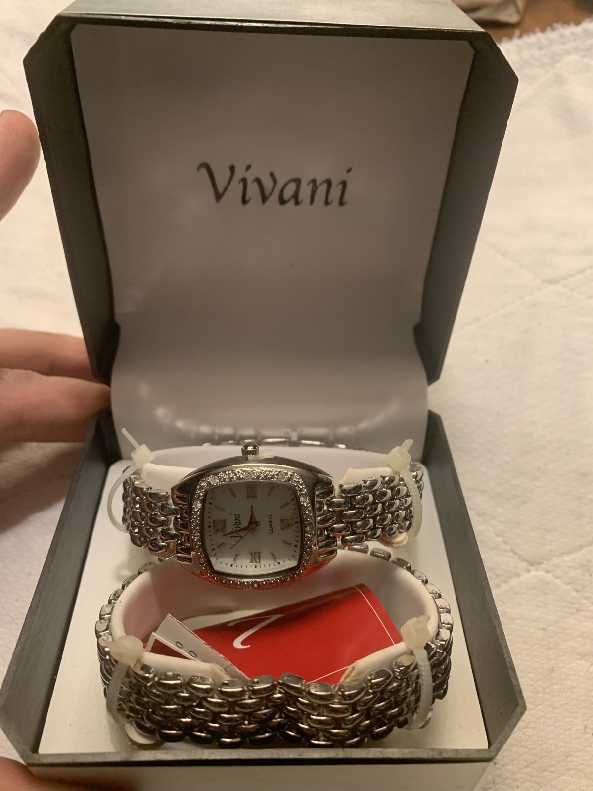 Vivani Watch & Bracelet Set Silver tone Snap Close New Old Stock