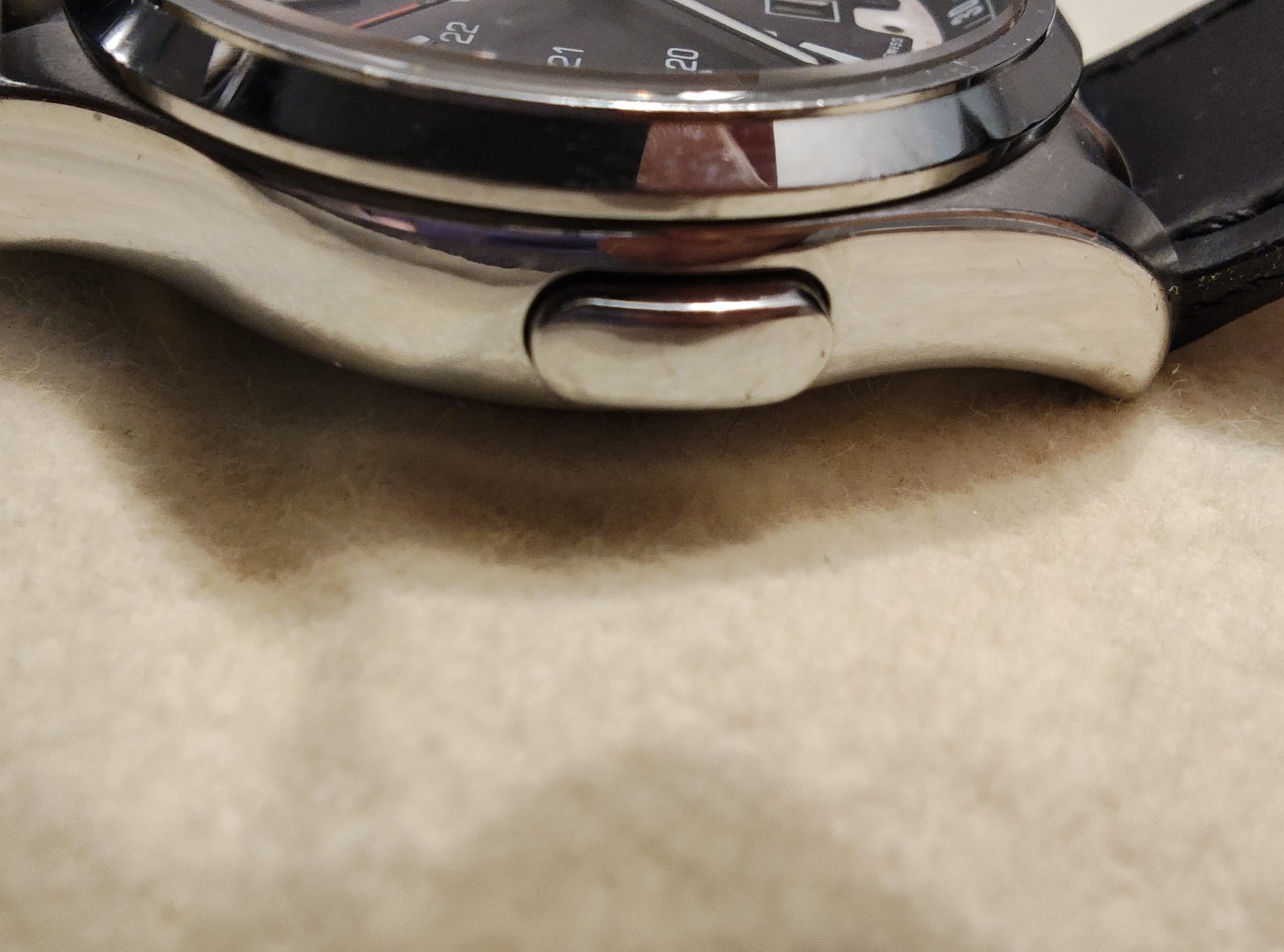 Victorinox Swiss Army 241664 Sapphire Glass, Quartz Movement, Night Vision
