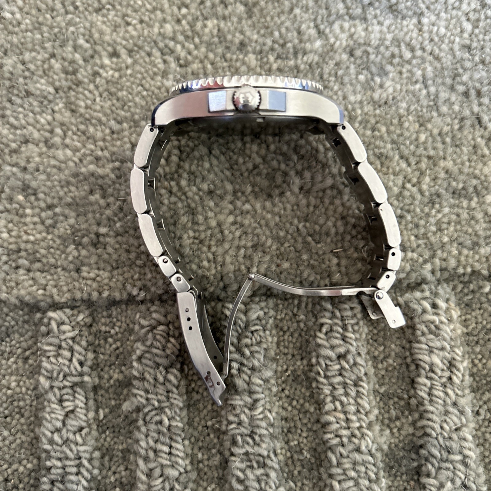 Victorinox Maverick Wrist Watch for Men