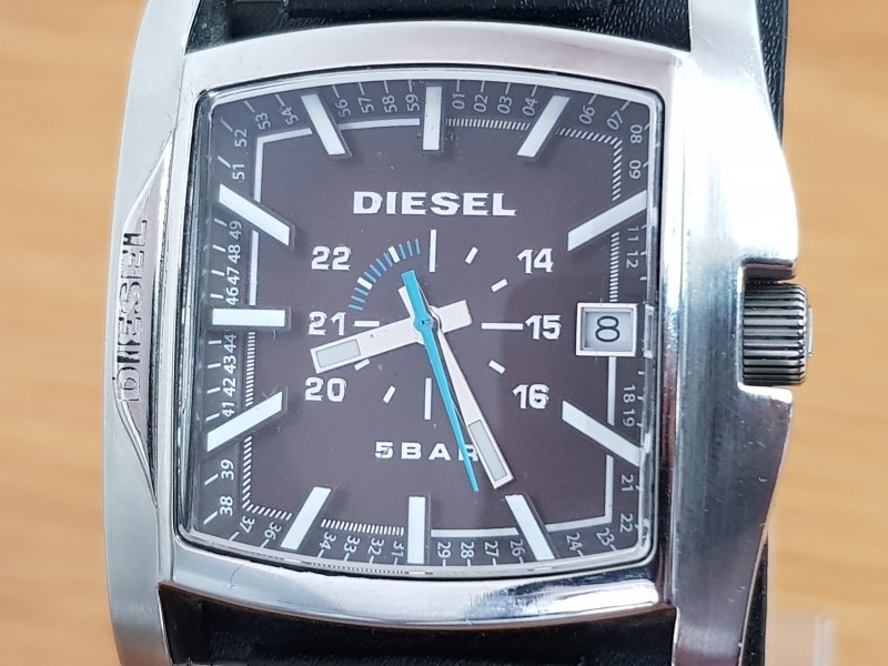 Mens Black Leather Wide-Cuff Bund Strap Diesel DZ1179 Shadow Military Stye Watch