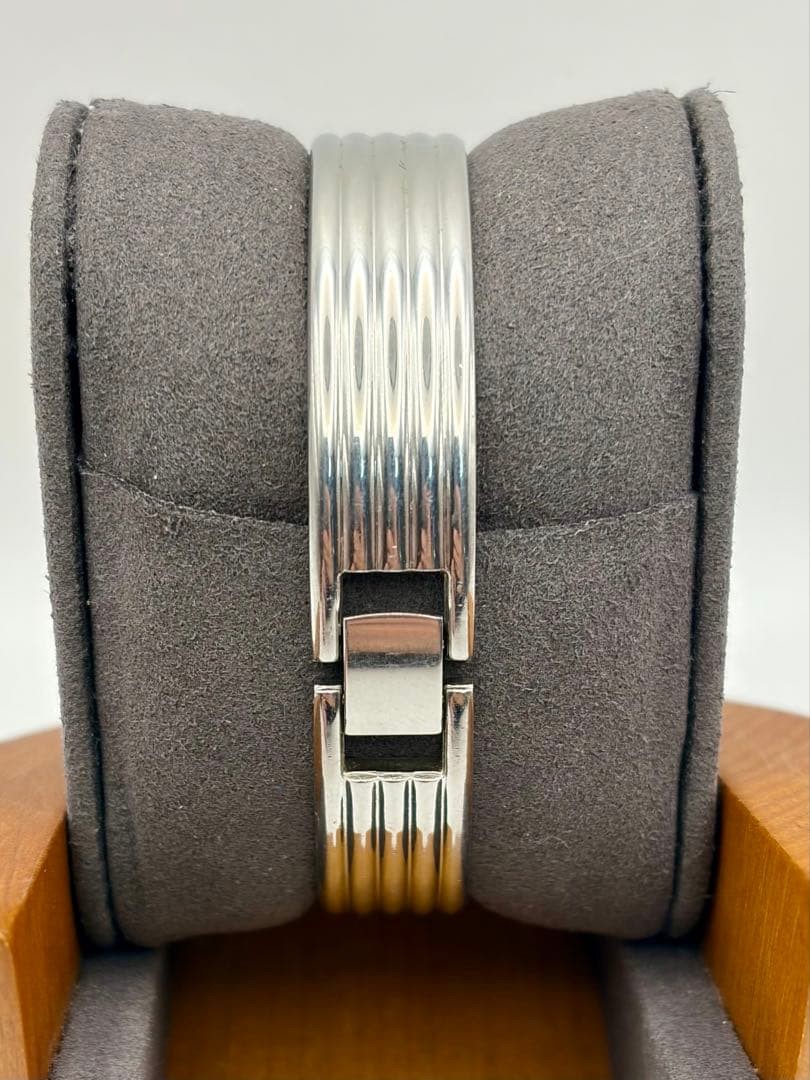 Vintage Seiko Alba V220-0020 Ladies Bangle Watch Silver Tone Quartz
