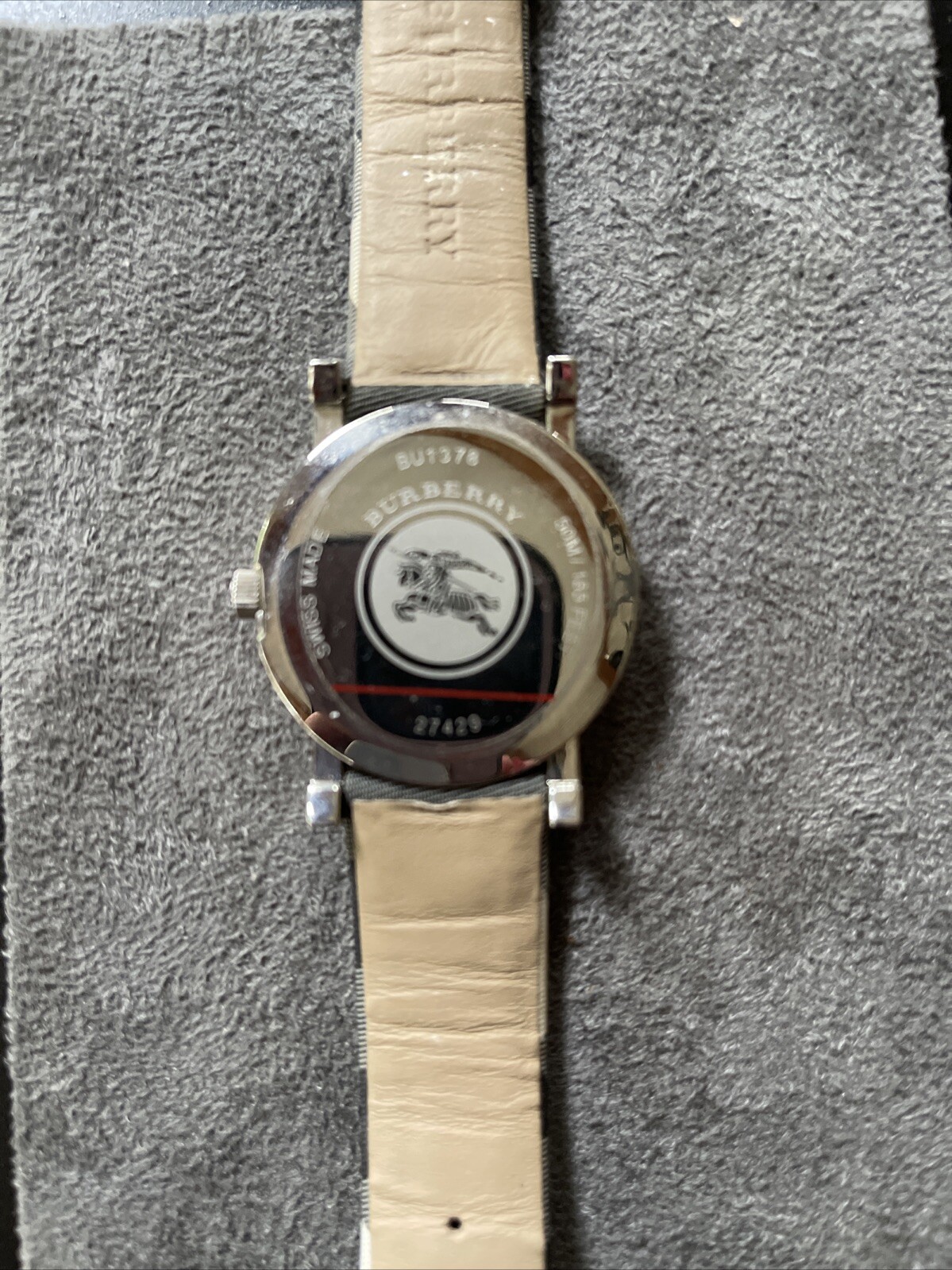 Burberry BU1378 City Nova Check Stainless Steel Unisex Swiss Watch Rare 38mm