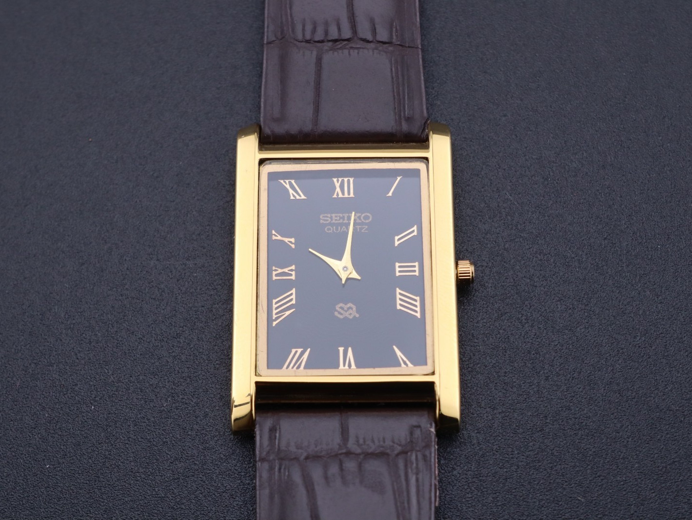 Vintage Seiko Tank Quartz Men’s Black Dial Analog Dress Wrist Watch Working