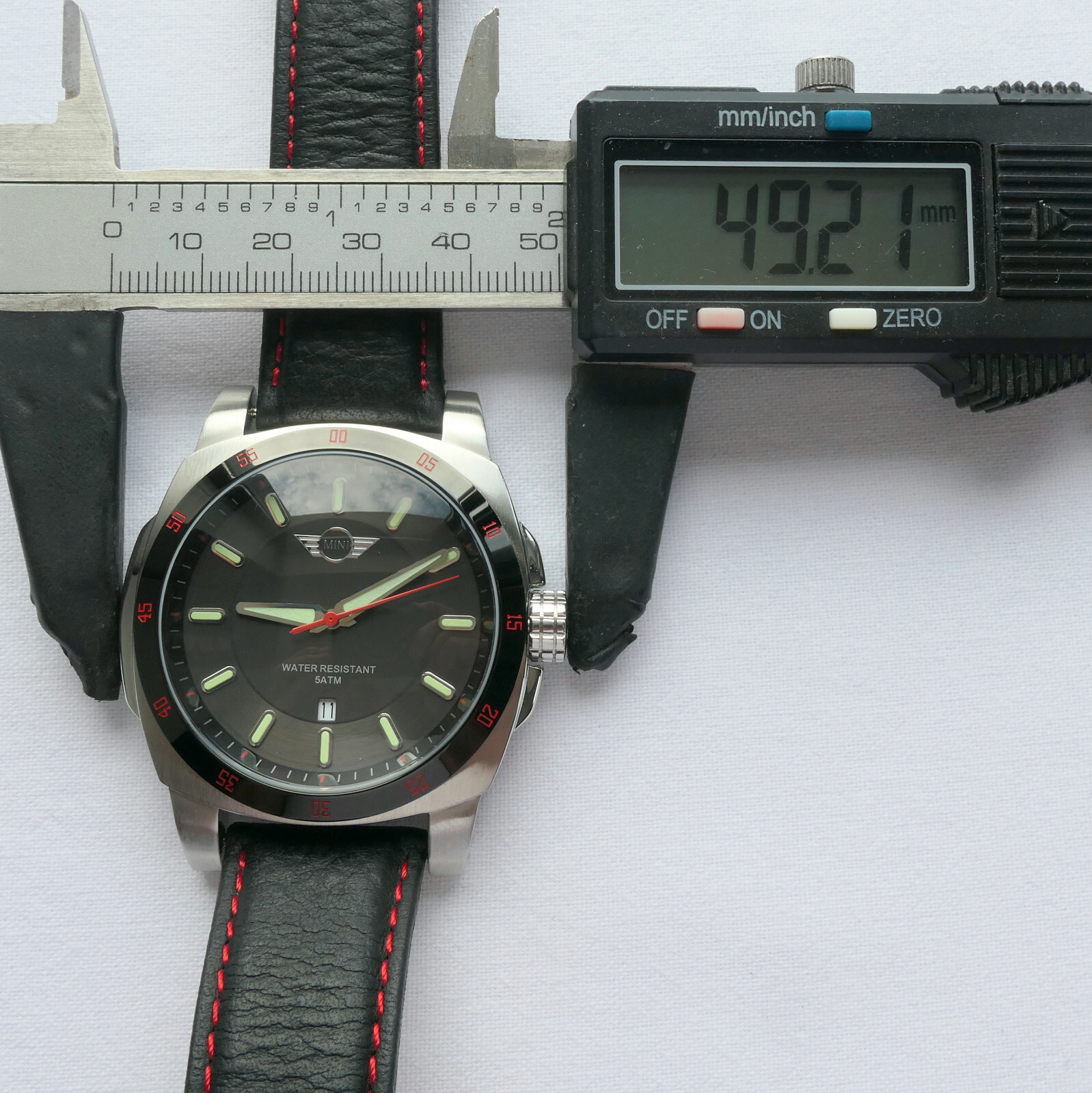MINI John Cooper Works S JCW Rally Racing Car Accessory Sport Chilli Red Watch