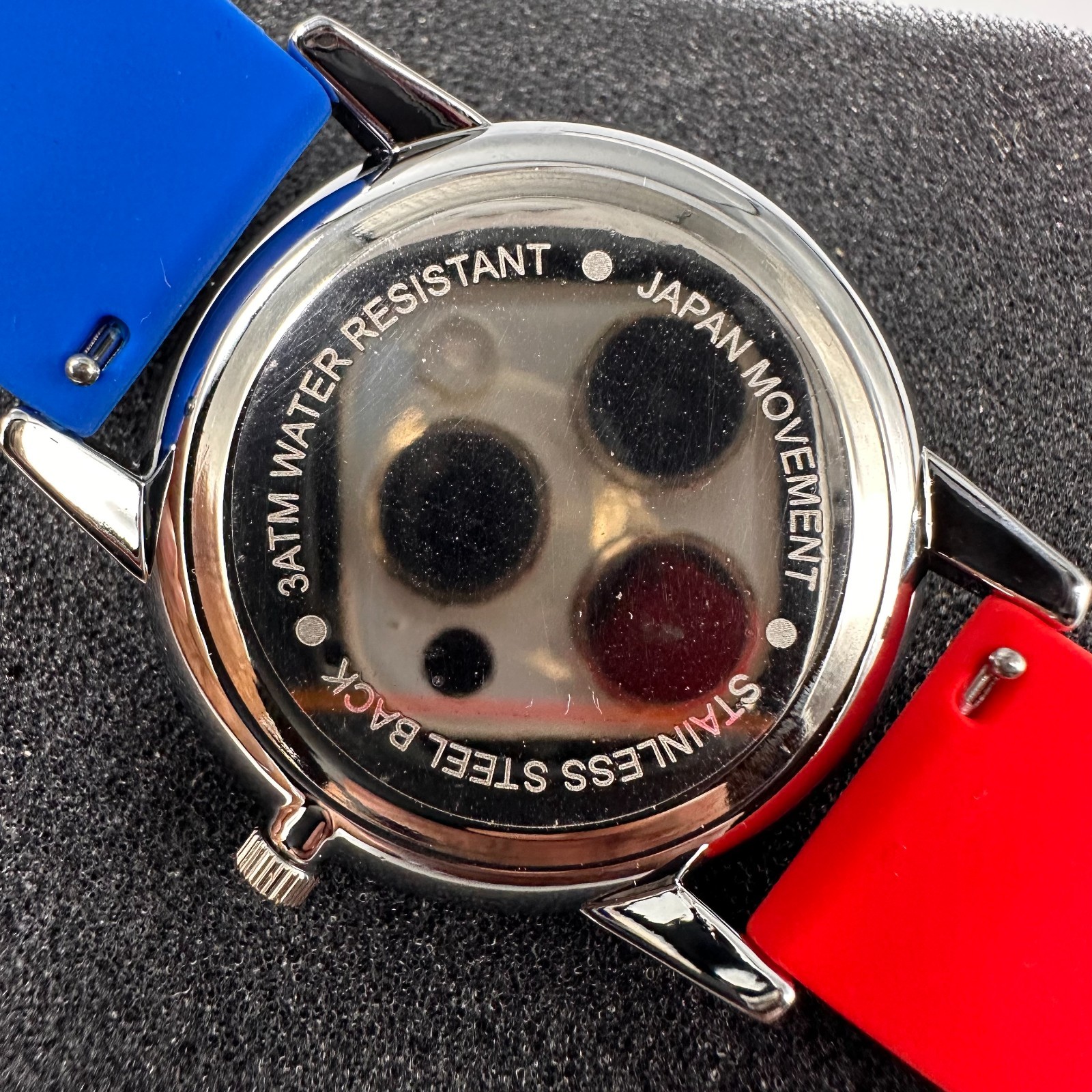 Patriotic Womens Watch Silver Tone Red White Stars Stripes Band New Battery
