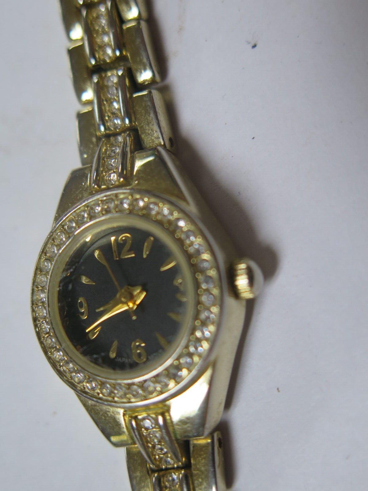 LDC74831W LADIES QUARTZ FLAX DIAMOND WRISTWATCH NEEDS BATTERY PARTS REPAIR