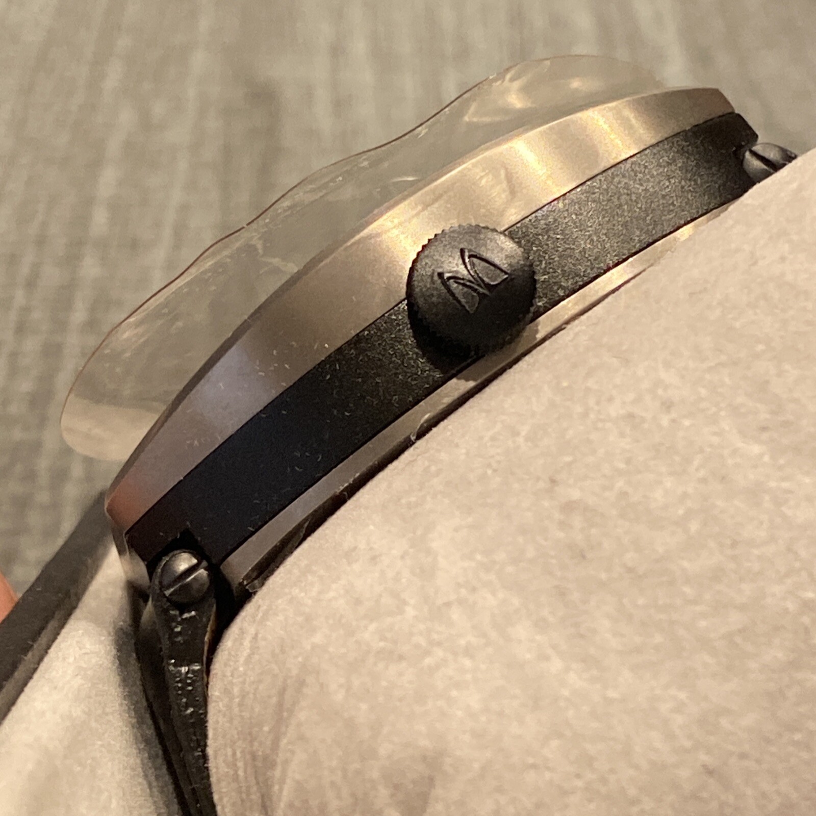 Montres De Luxe Milano GMT Estremo Titanium (9601) NWOT Needs Battery