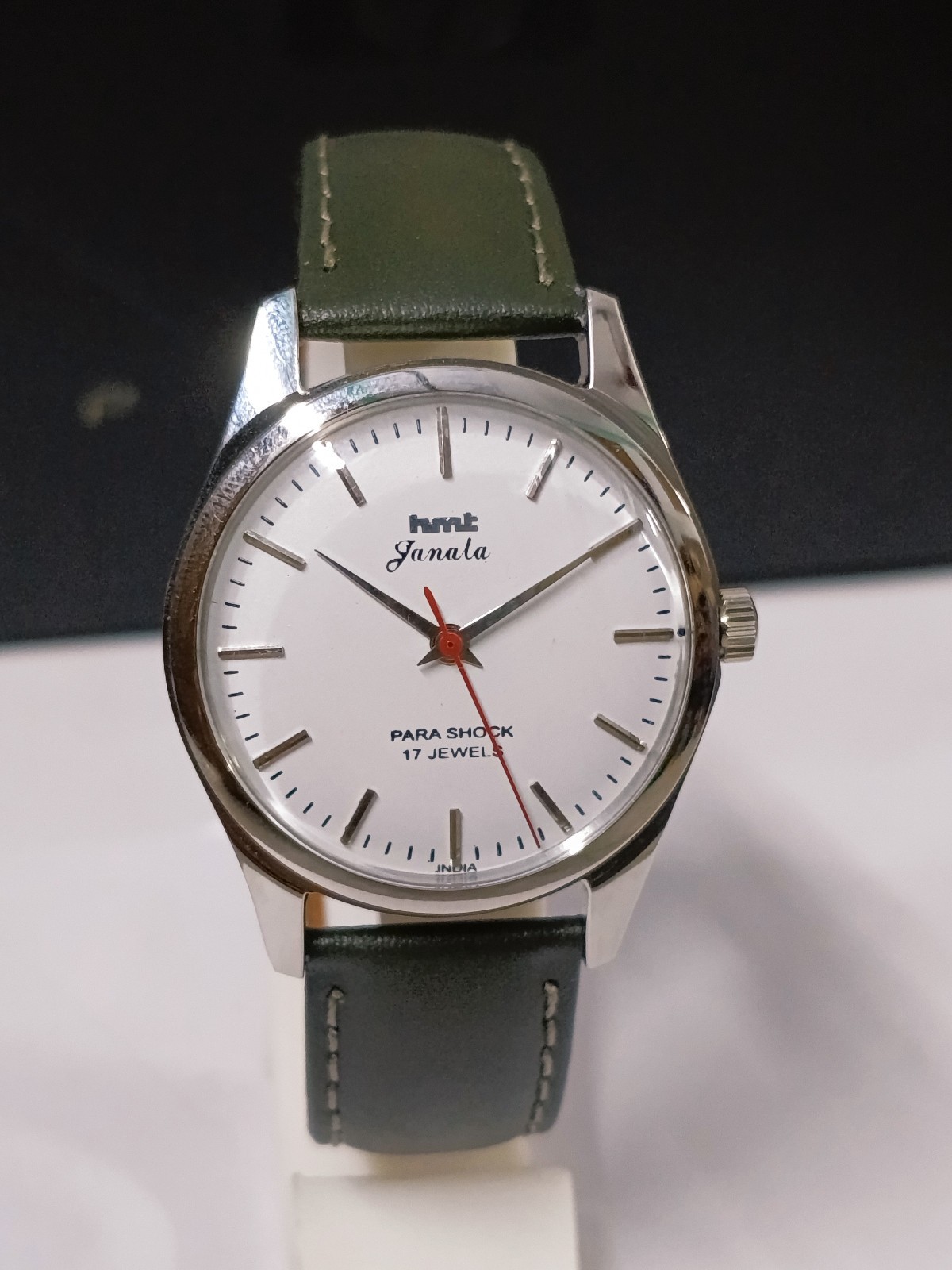 HAND WINDING VINTAGE HMT JANATA WHITE DIAL PARA SHOCK MECHANICAL WATCH FOR MENS