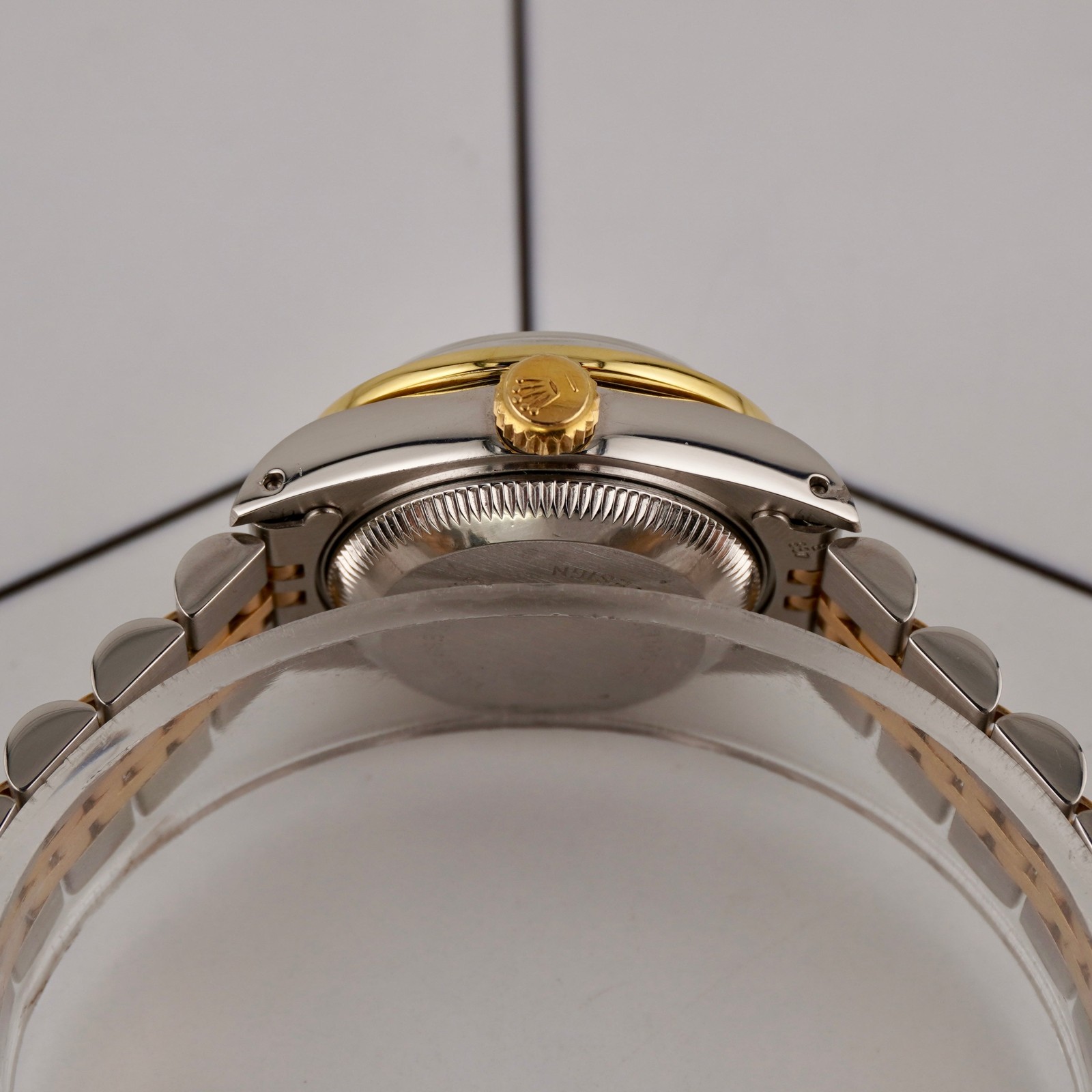 Rolex Ladies Datejust 26mm 18k Yellow Gold/Steel 2ct Diamonds Red Dial
