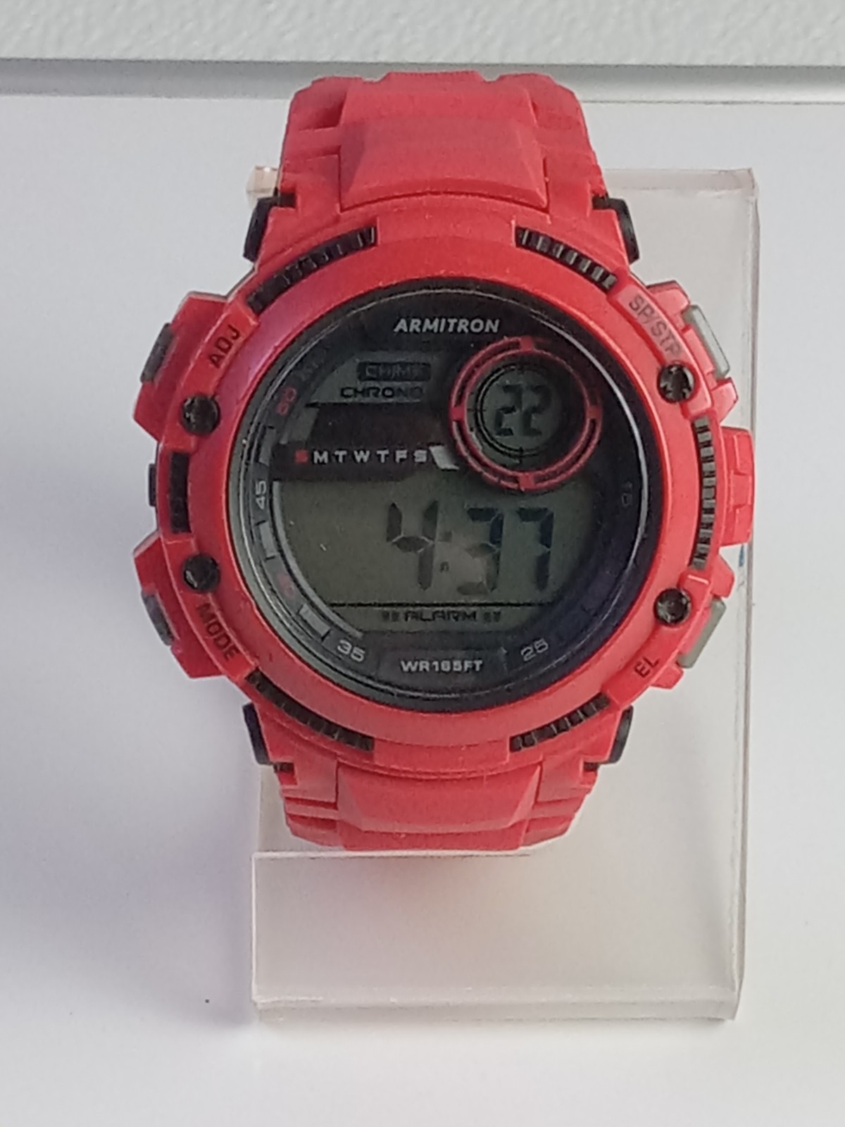 Armitron Pro Sport 40/8439 Digital Men’s Red Quarts Watch