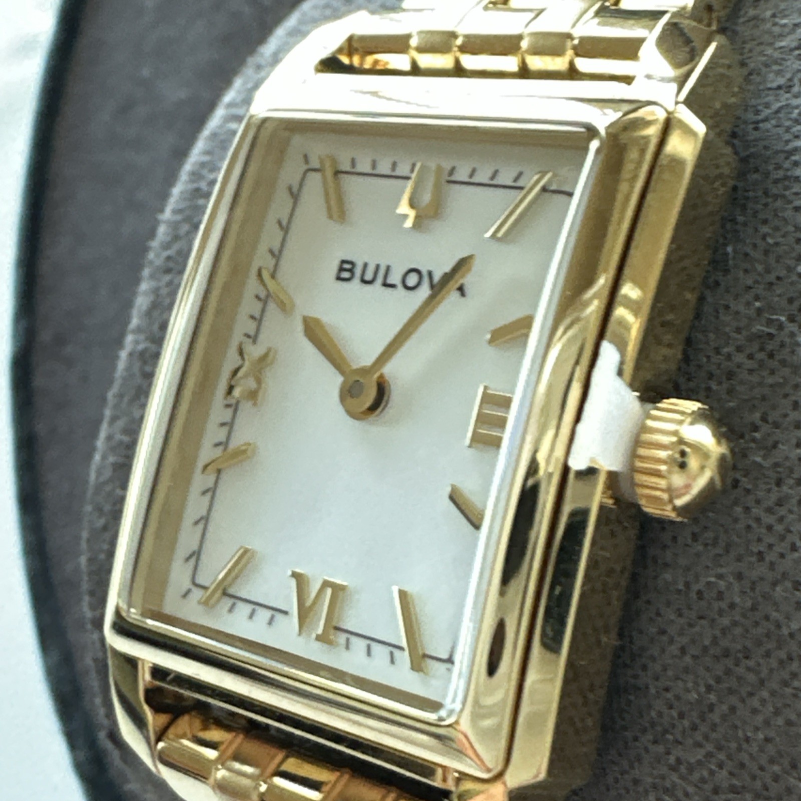Bulova Women’s Classic Sutton Quartz Gold Stainless Steel Watch 21 MM 97L177