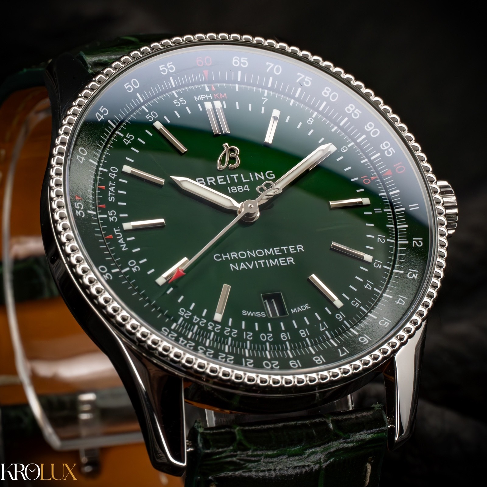 Breitling Navitimer Automatic 41 Green Dial A17326 A17326361L1P1 Complete Set