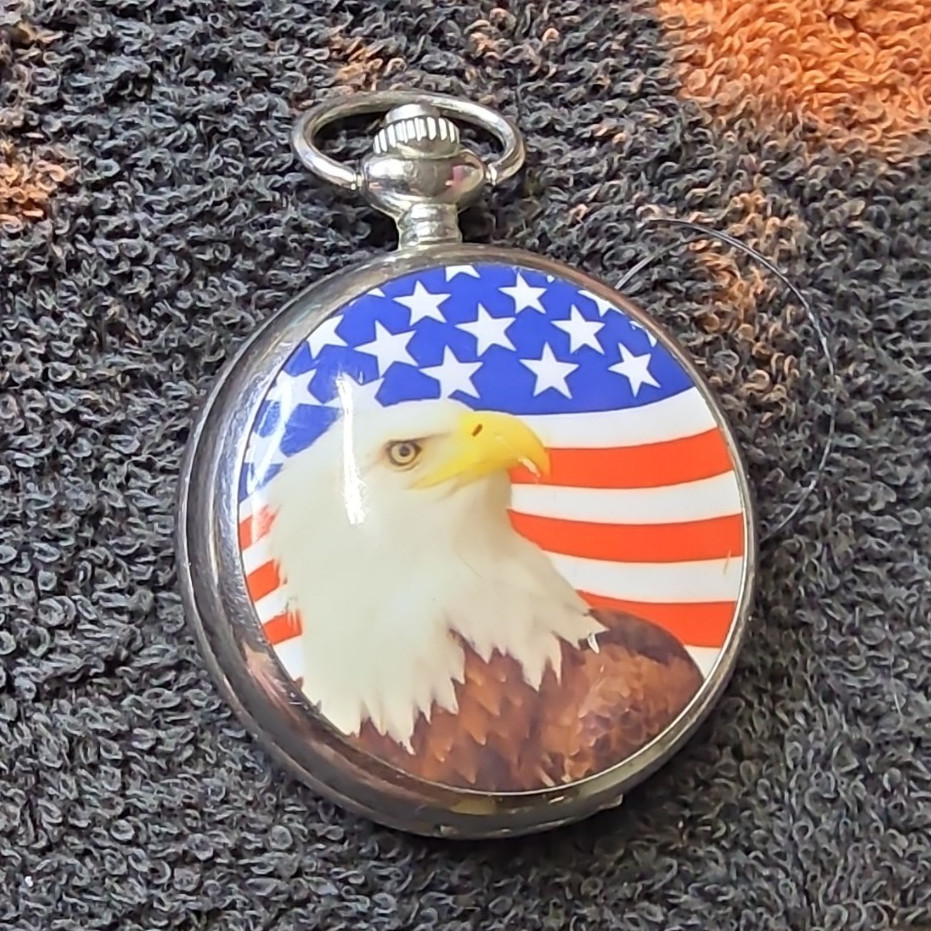 Silver Quartz Full Hunter Pocket Watch Bald Eagle USA Flag White New Battery