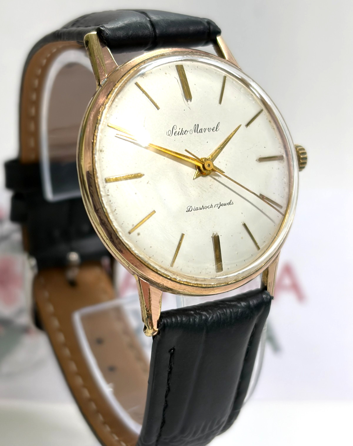 Vintage Seiko Marvel 17 Jewels Diashock Manual Wind J14047 Men’s Watch Japan