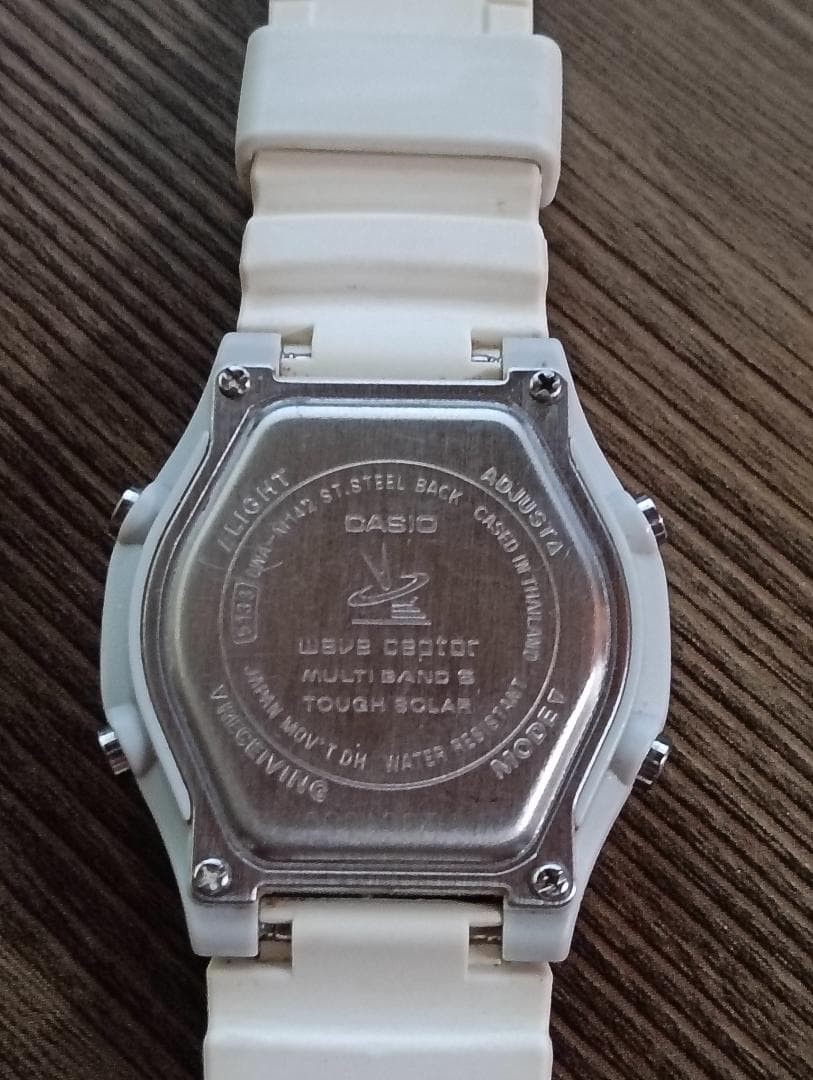 CASIO Wave Ceptor Solar Radio-Controlled Watch LWA-M142
