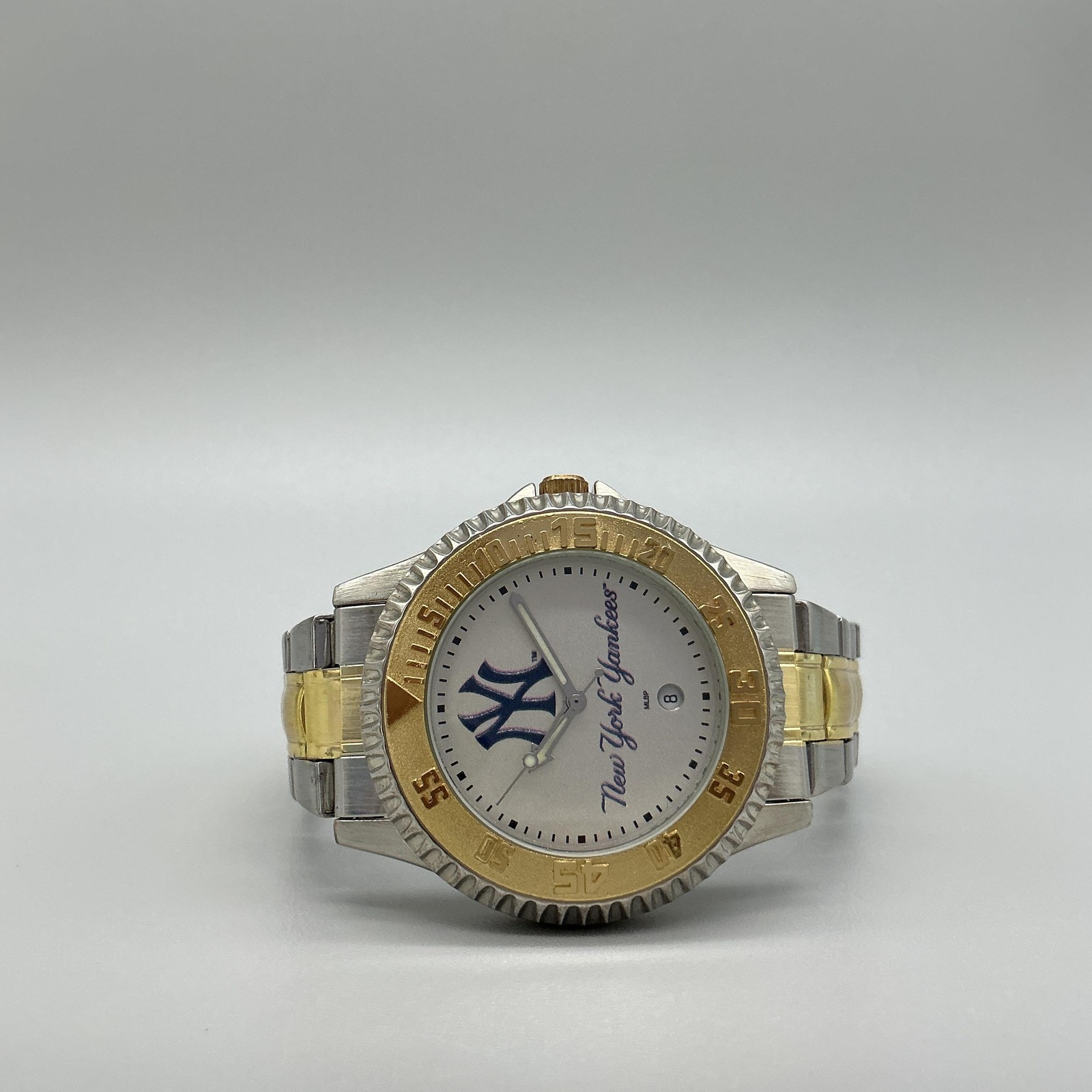 Game Time New York Yankees Mens Watch 40mm Two Tone Stainless New Battery 7.75″