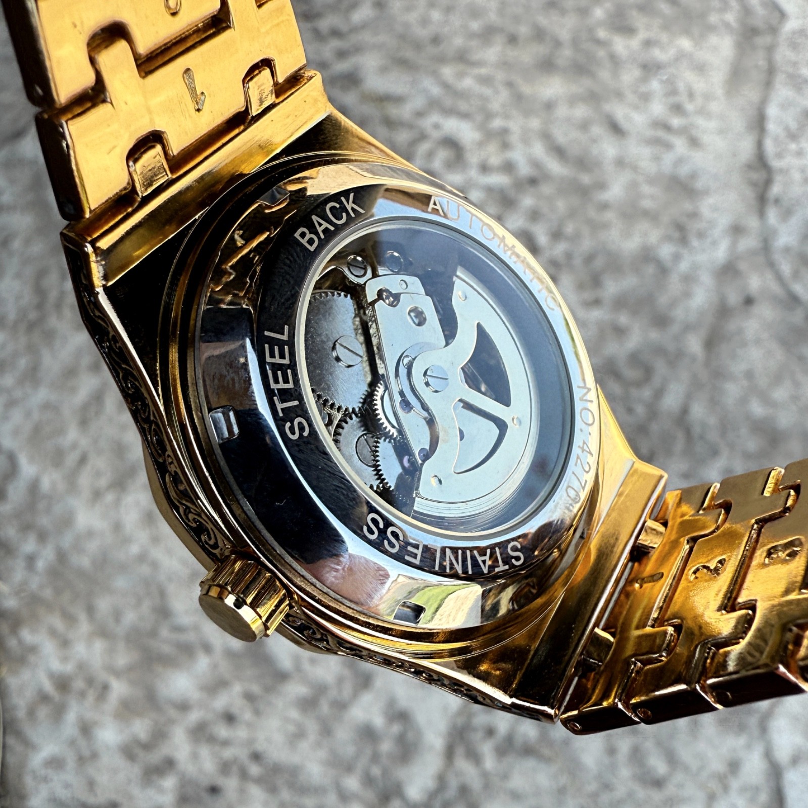 Mens Chinese Dragon Embossed Luxury Watch Automatic Self-Winding Exhibition Back