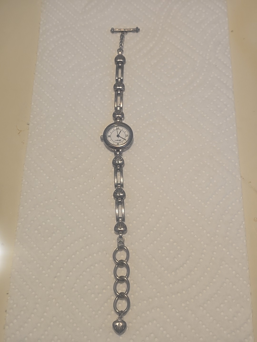 Brighton Pompeii Watch Women Silver Tone Heart Toggle Band 8.5″ Needs Battery