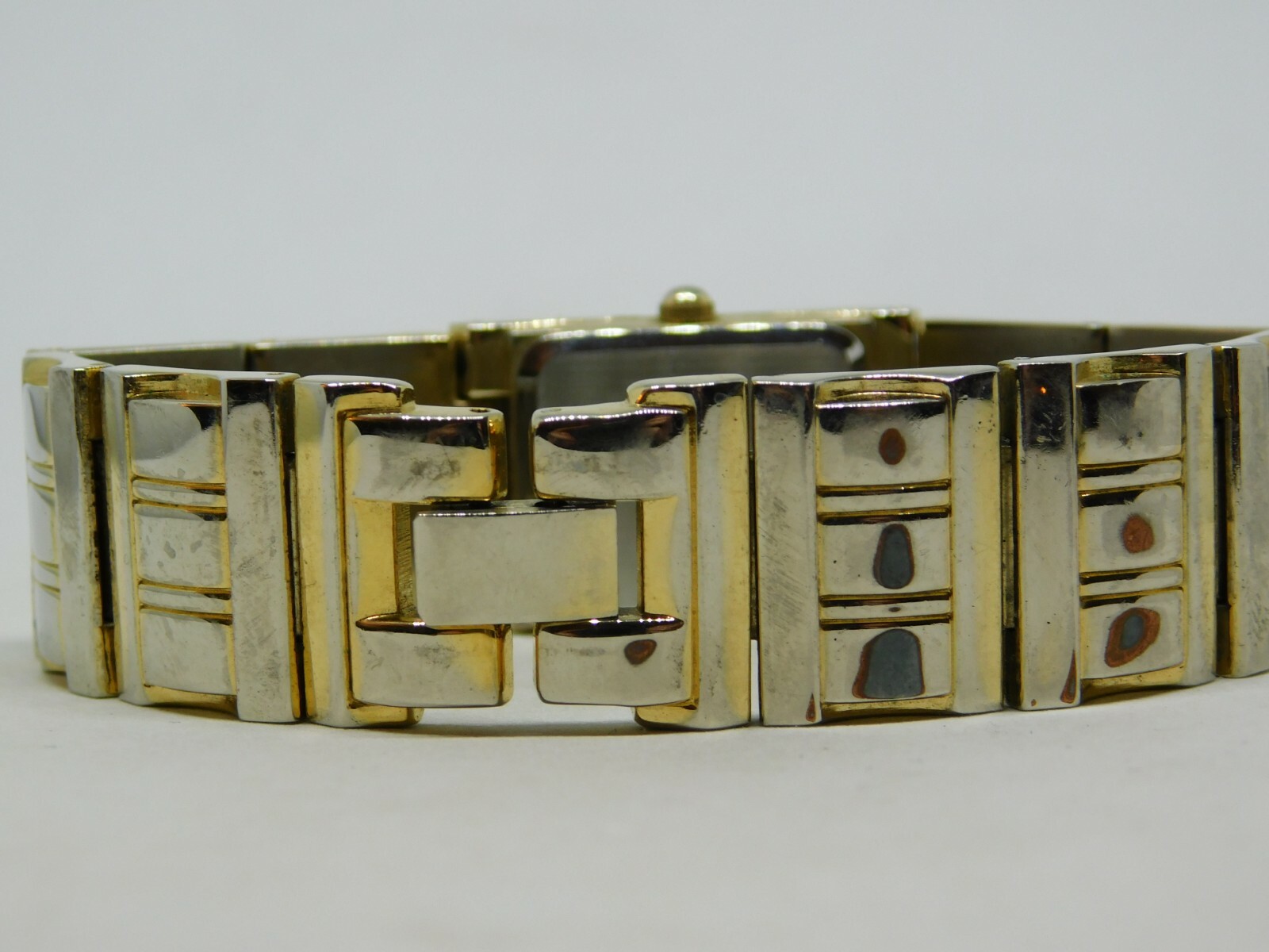 Harve Benard HV478 Two Tone Quartz Analog Ladies Watch Sz. 6 1/2″