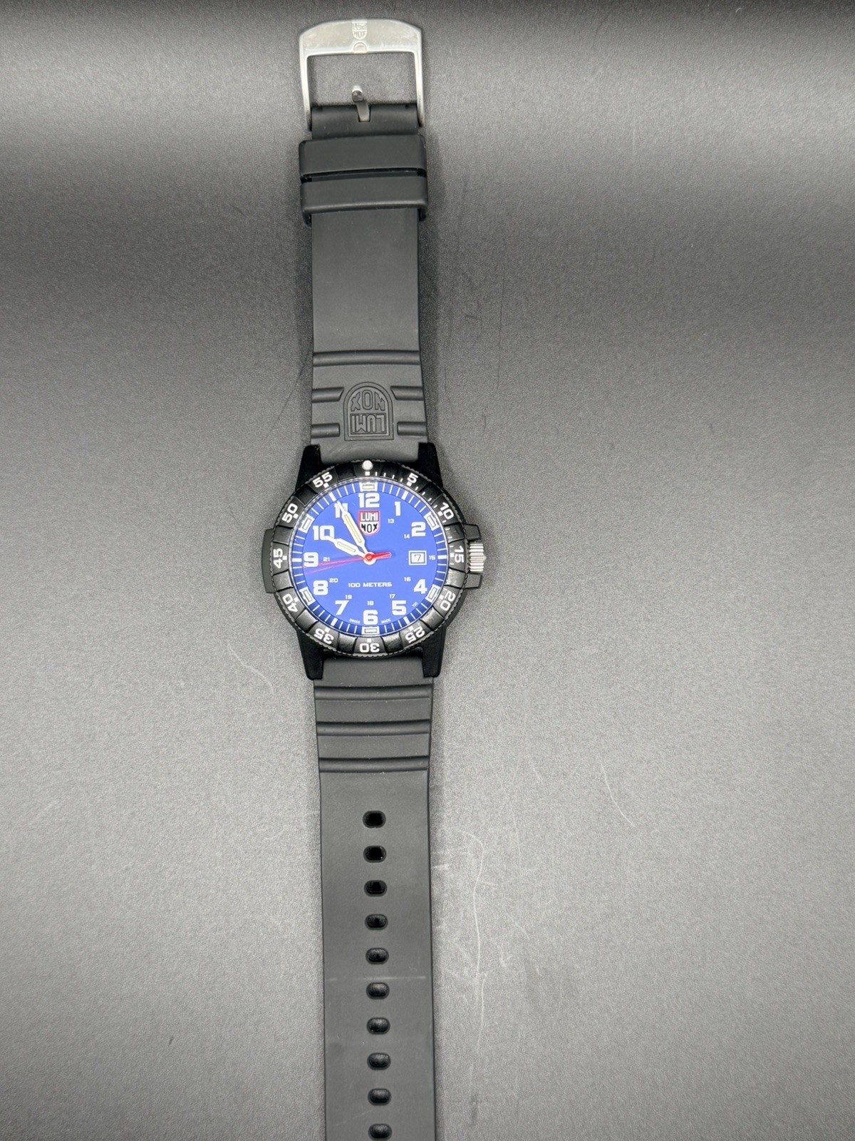 Luminox Men’s Watch Blue Dial Round Quartz Black Silicone Rubber Strap 0320