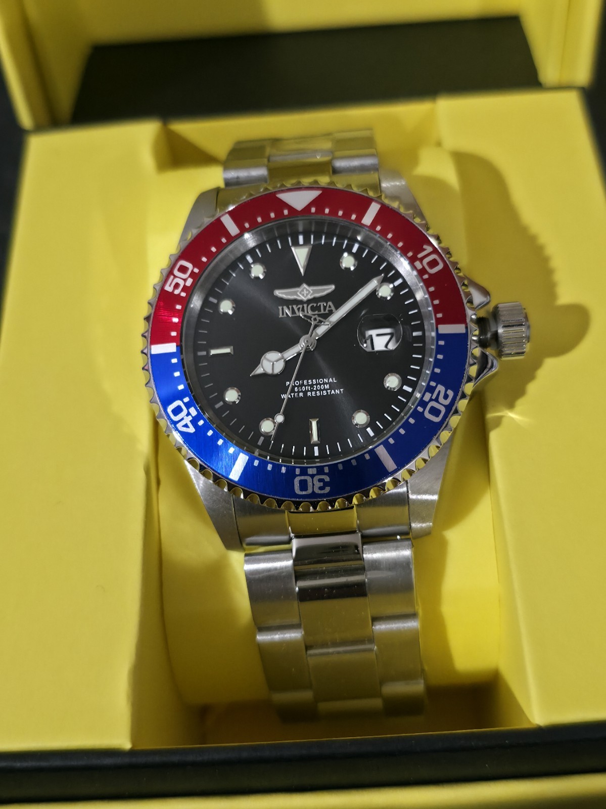 Invicta Pro Diver Men’s Watch 43mm Stainless Steel Rotating Pepsi Bezel