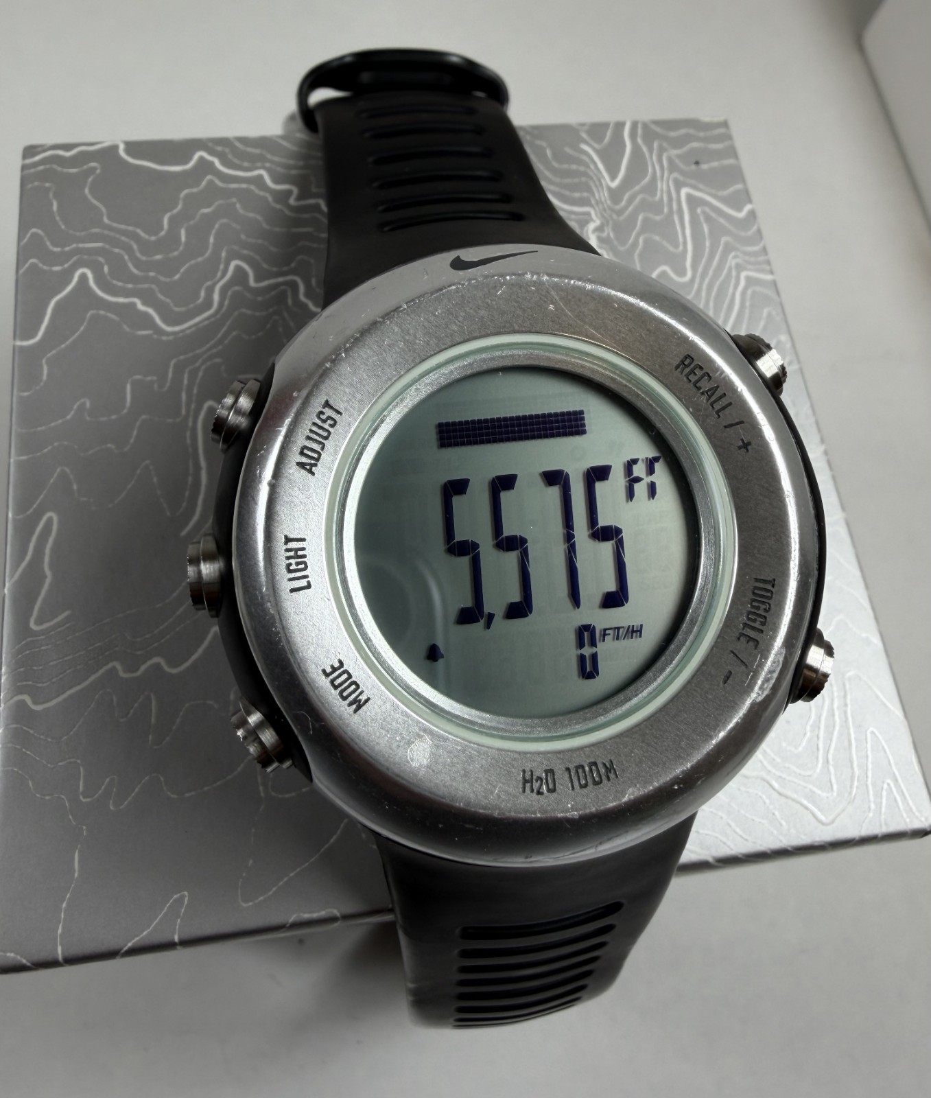 Vintage Nike Oregon Series Altimeter Watch WA0019