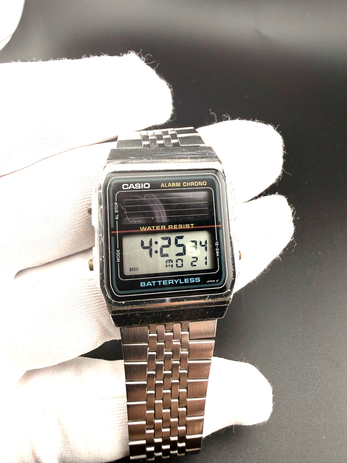 Rare Casio AL-180 Batteryless Solar Alarm Chrono Digital Watch Water Resist Vint