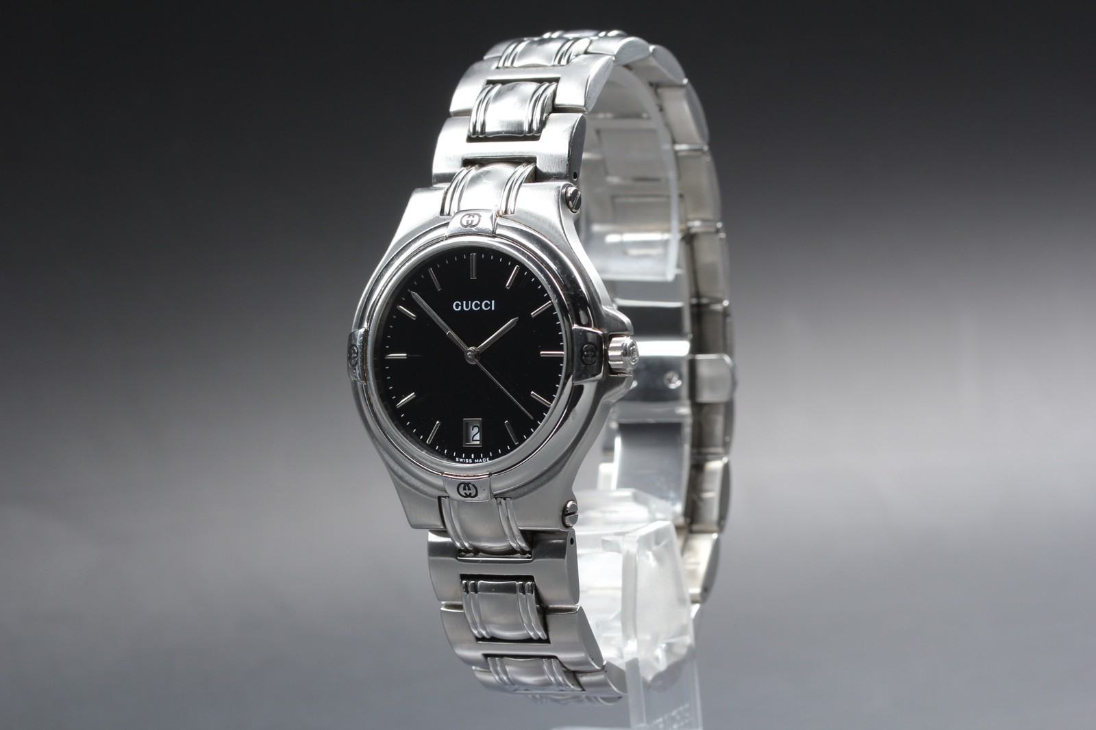 [Near MINT w/Box] GUCCI 9040M 35mm Black Dial Date Quartz Men’s Watch 7.68′