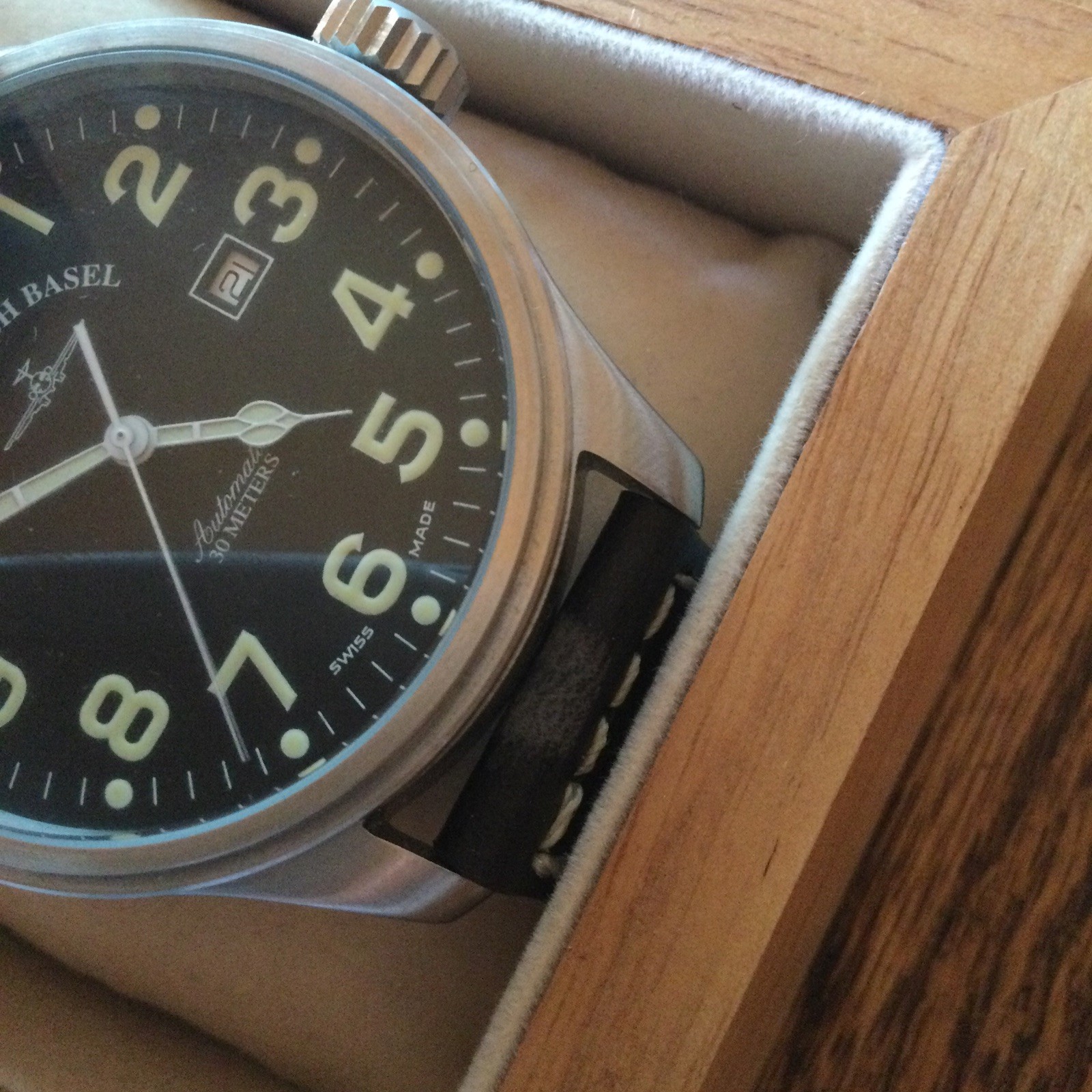 Zeno Watch Basel Automatic-OS-Pilot Night Vision 8554 Great Timepiece 47MM MINTY