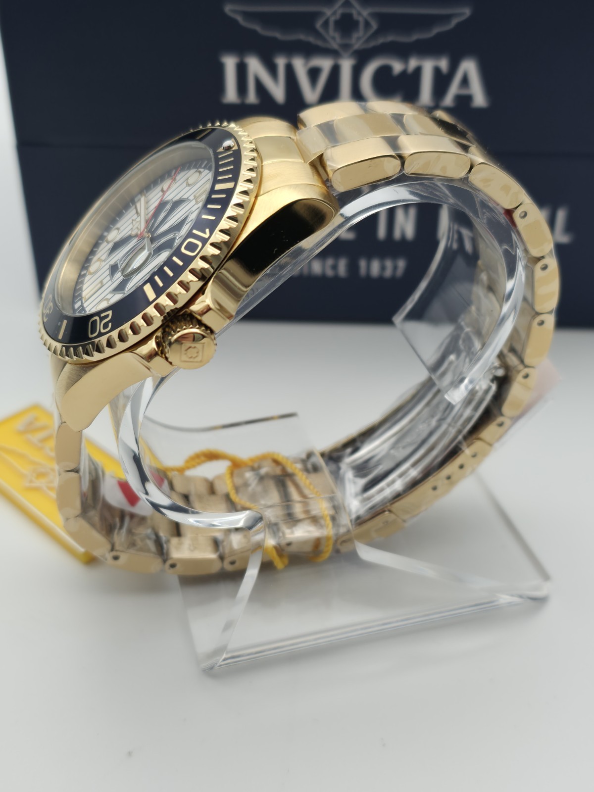 Invicta MLB New York NY Yankees Men’s 43mm Gold Stainless Quartz Watch 49858