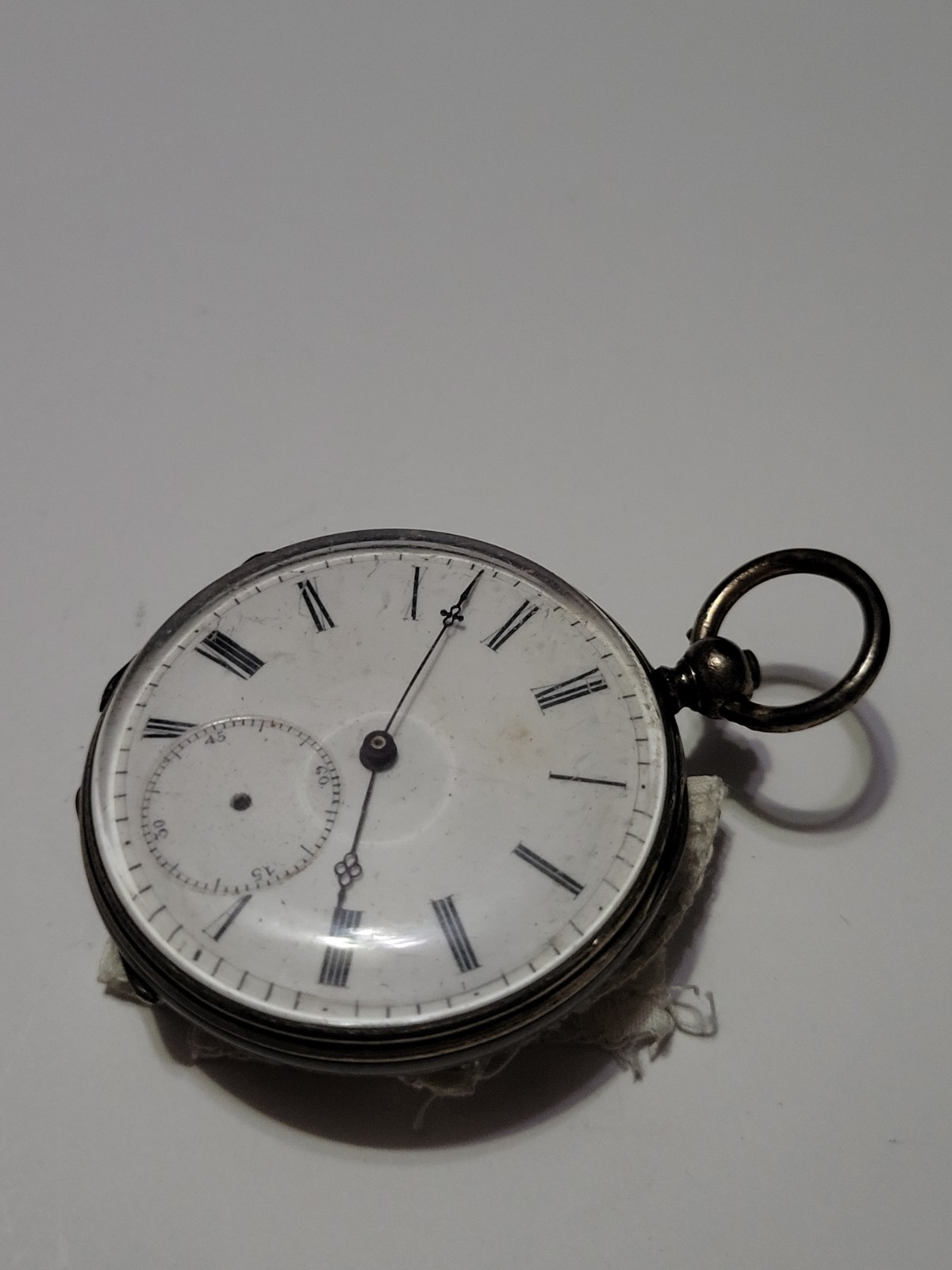 ​Antique Swiss Silver Key Wind Pocket Watch Cylindre 10 Rubis Floral Motif